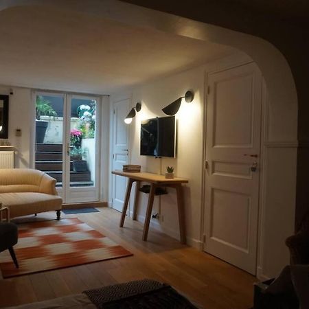 Ferienwohnung Le Calme A 2 Pas De Paris Levallois-Perret Exterior foto